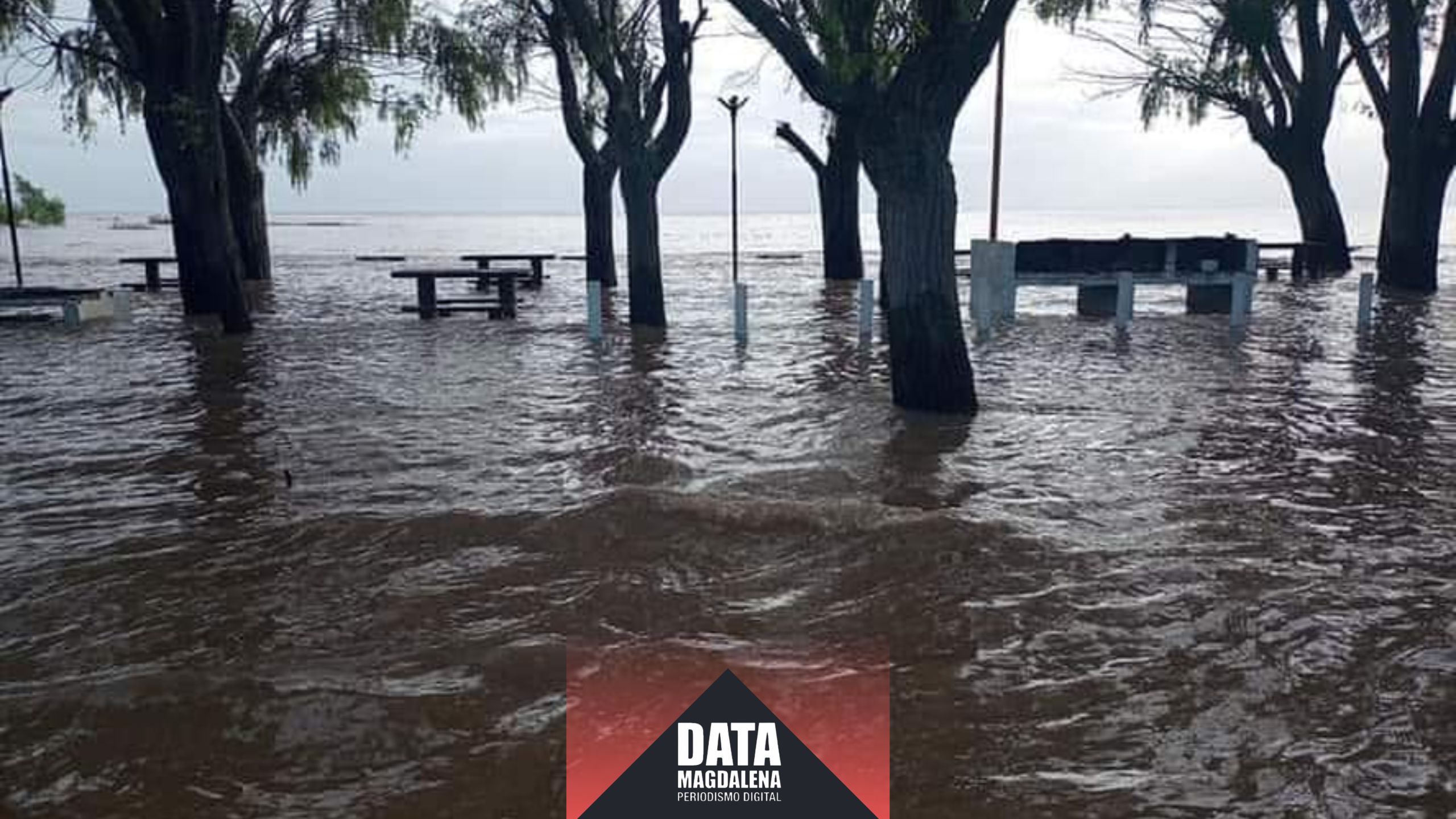 Alertan por una crecida del Río de la Plata cercana a los tres metros